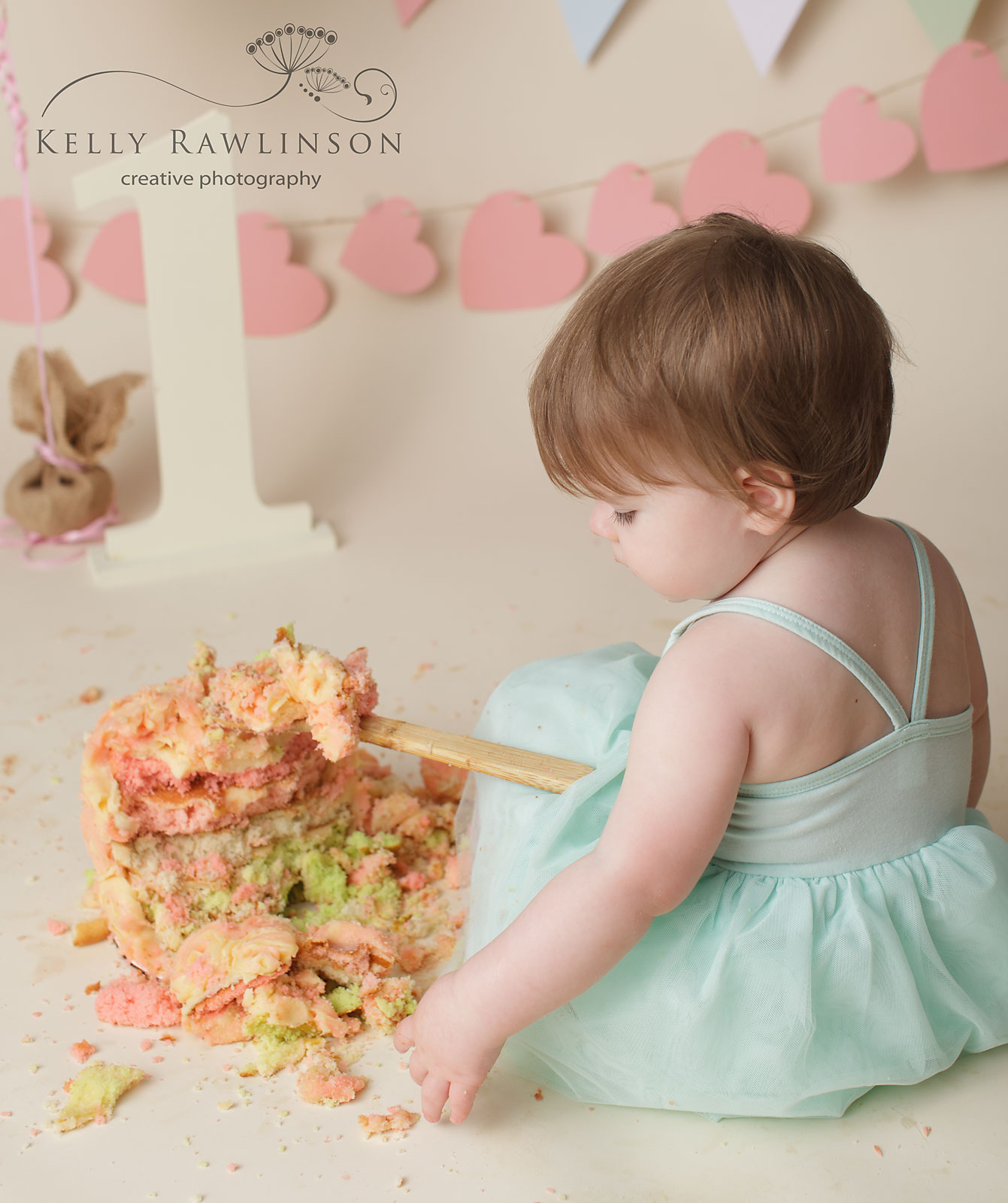 Newmarket cake smash photography, Keswick, Sutton, Georgina, 1st birthday, photography, photographer, photo, pic, shoot, picture