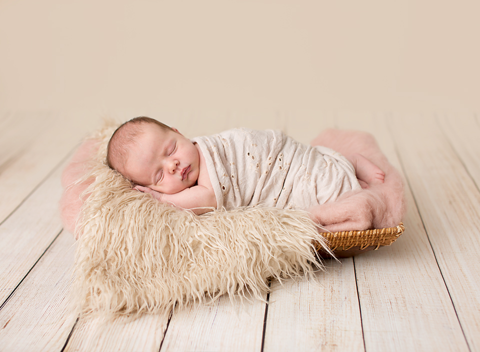 Keswick, Bradford, Sutton, Newmarket, newborn baby photos, pics, portraits