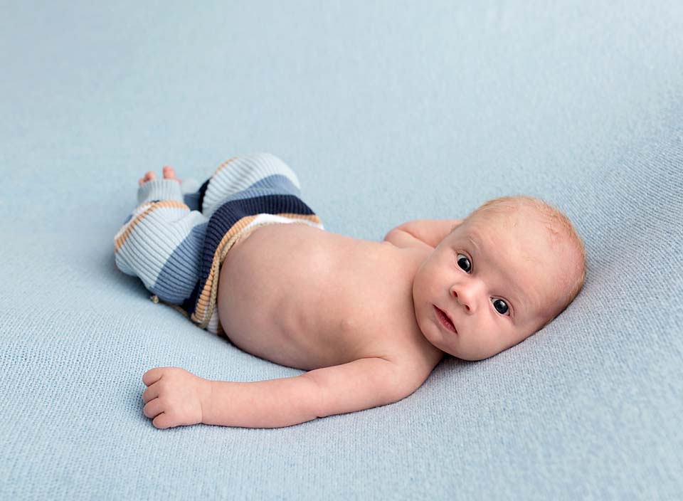 Baby photos at any age, professional photo studio in Keswick Ontario
