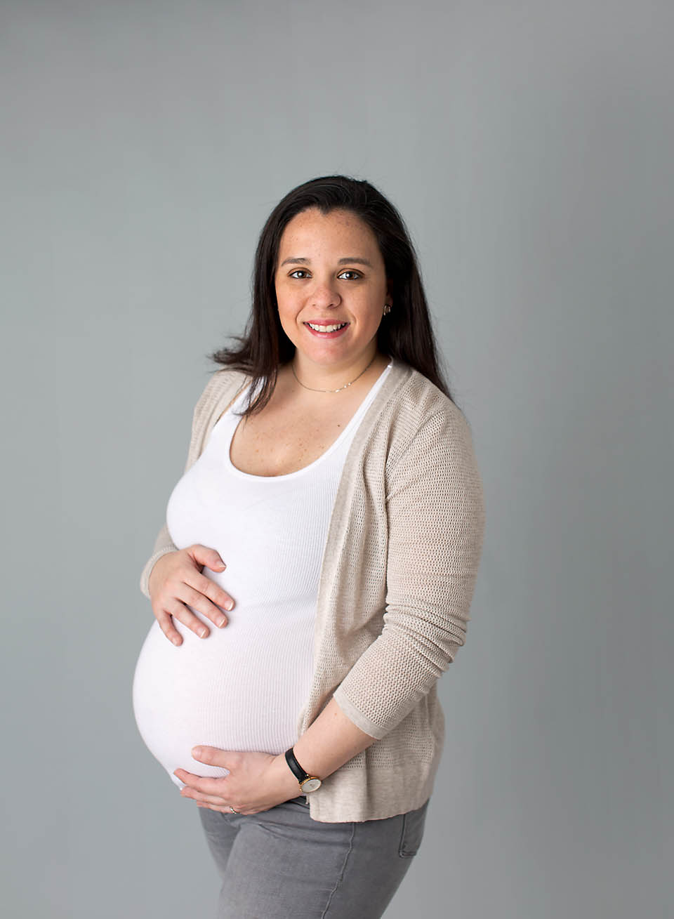 Beautiful pregnancy photos in Keswick Ontario