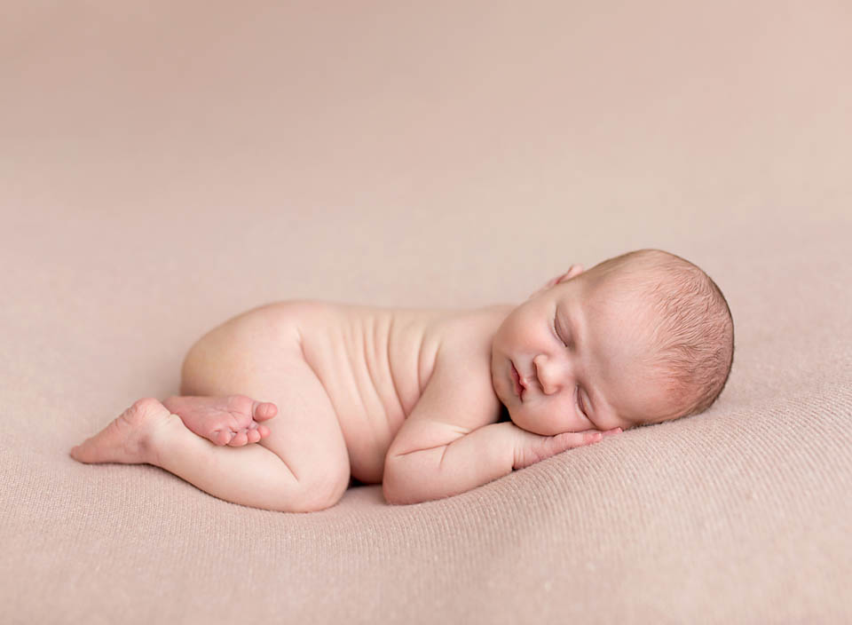 Beautiful photo of newborn baby girl