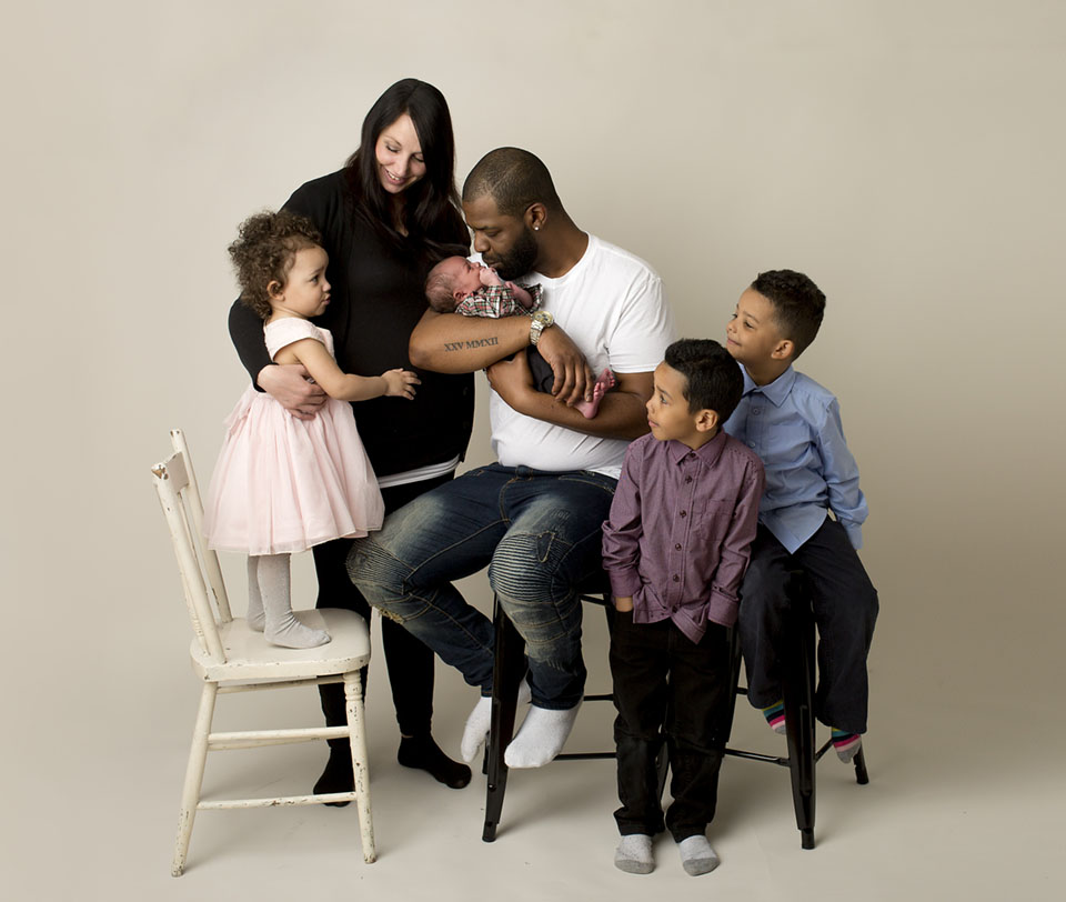 Family of 6, newborn photoshoot