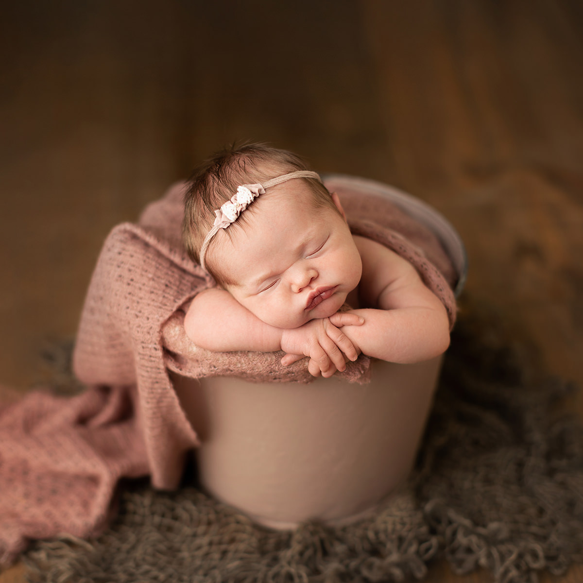 How to Choose a Newborn Photographer